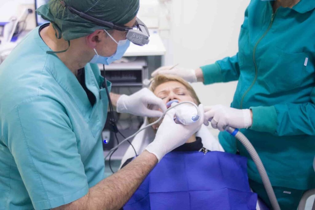 Top 10 Best Dentists In Bakersfield California