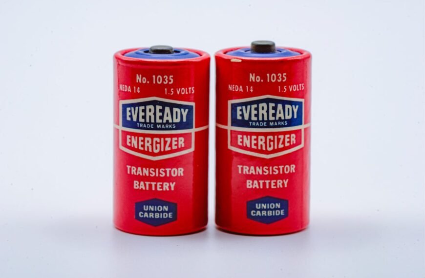 Battery and Energy Storage Manufacturers