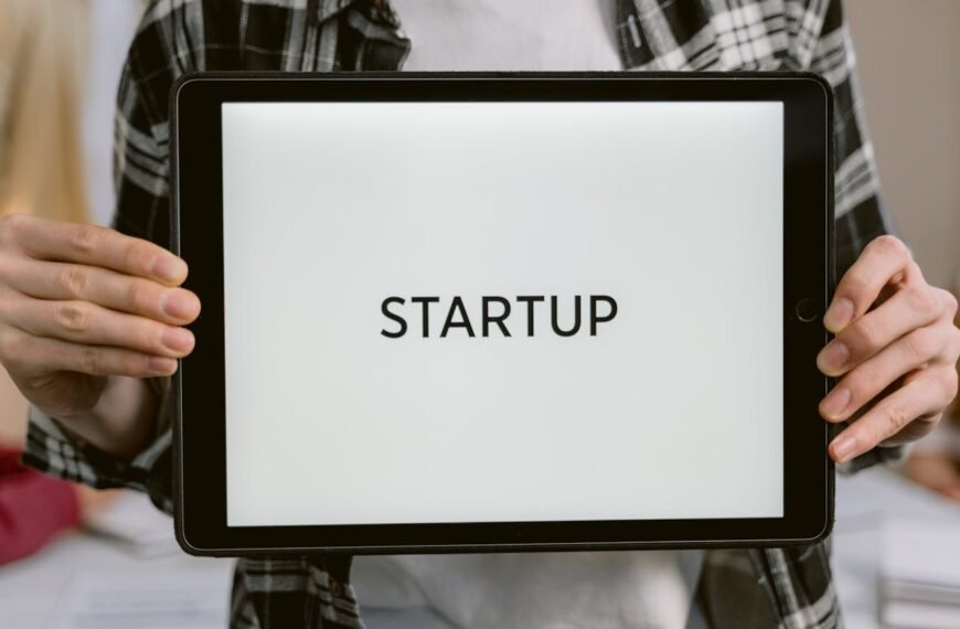 legal tech startups transforming