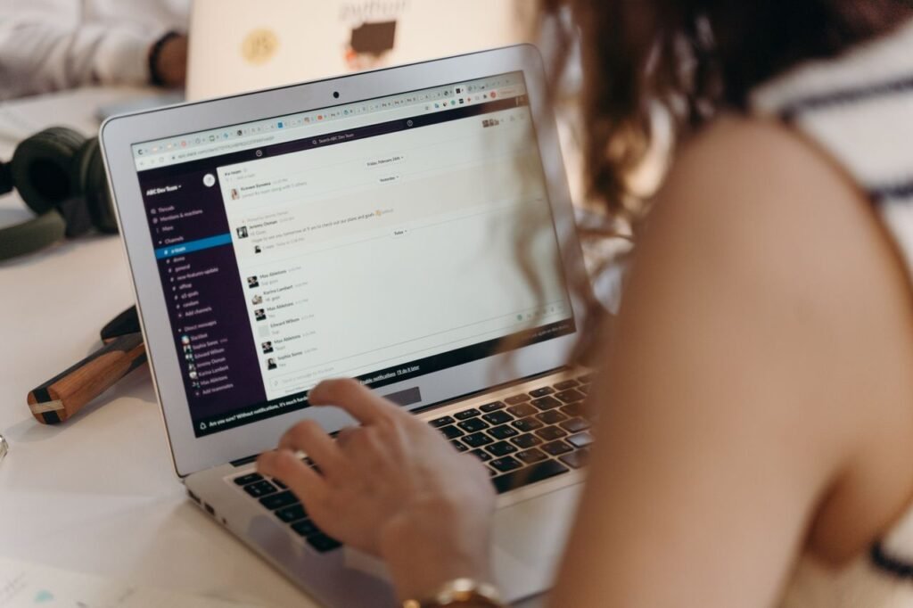 Fortnox vs Bokio vs Visma eEkonomi – Best Invoicing Software for Swedish Freelancers
